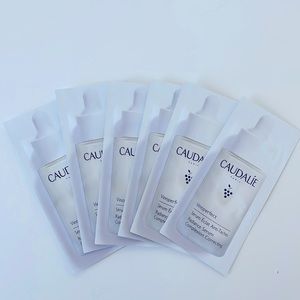 Caudalie Vinoperfect Radiance Serum - 1.5ml x 6 (total 9ml or 0.3oz)